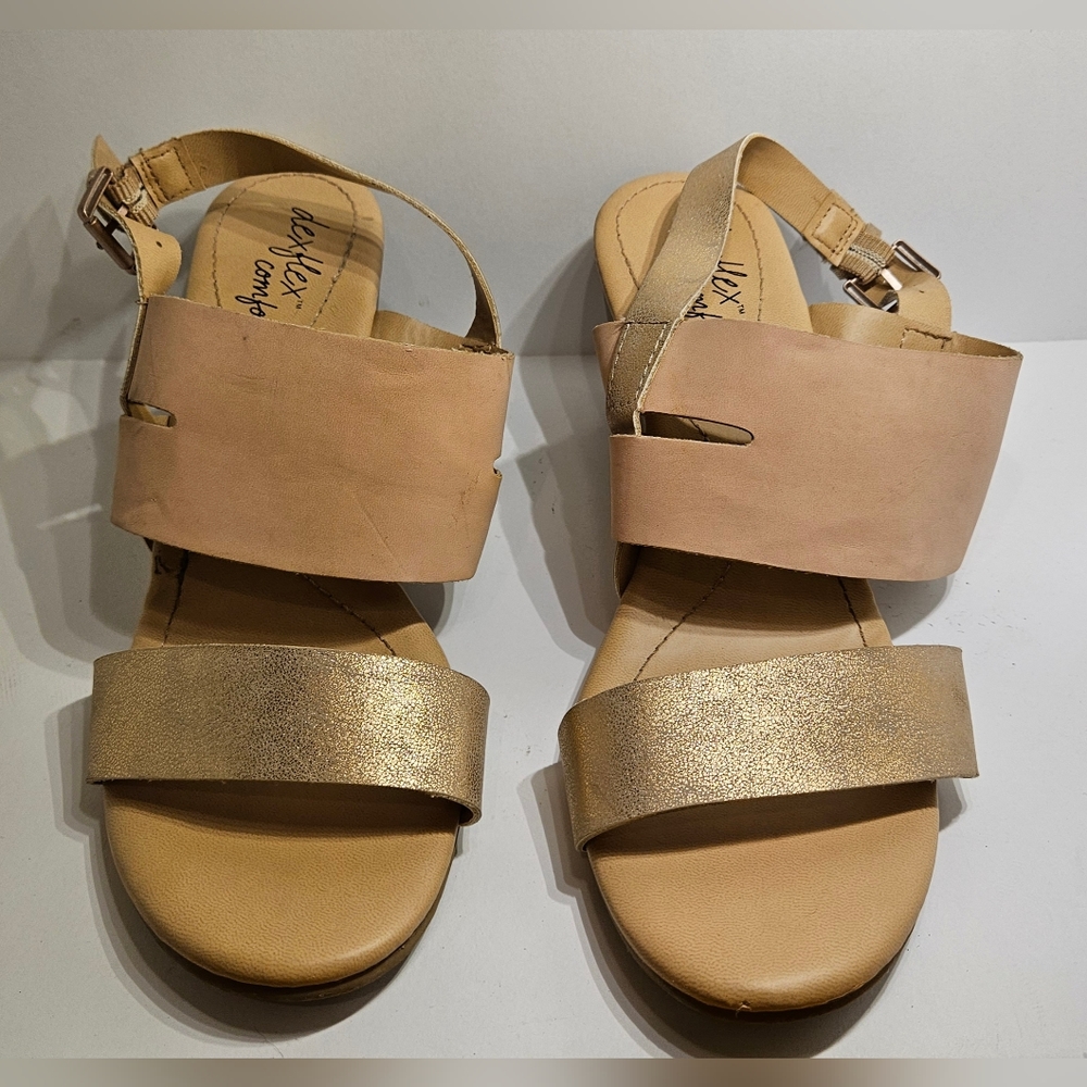 Womens cream pink sandals size 8